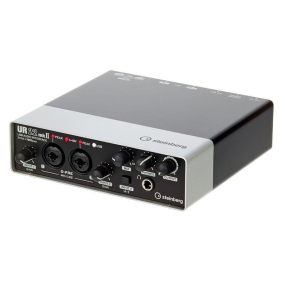                         SOUND CARD STEINBERG UR22                       
