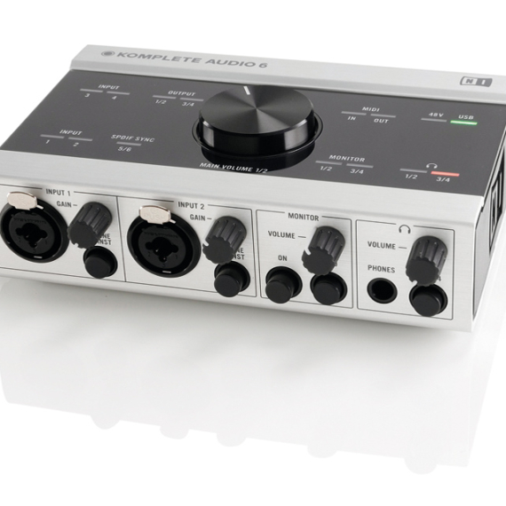 Soundcard thu âm Komplete Audio 6