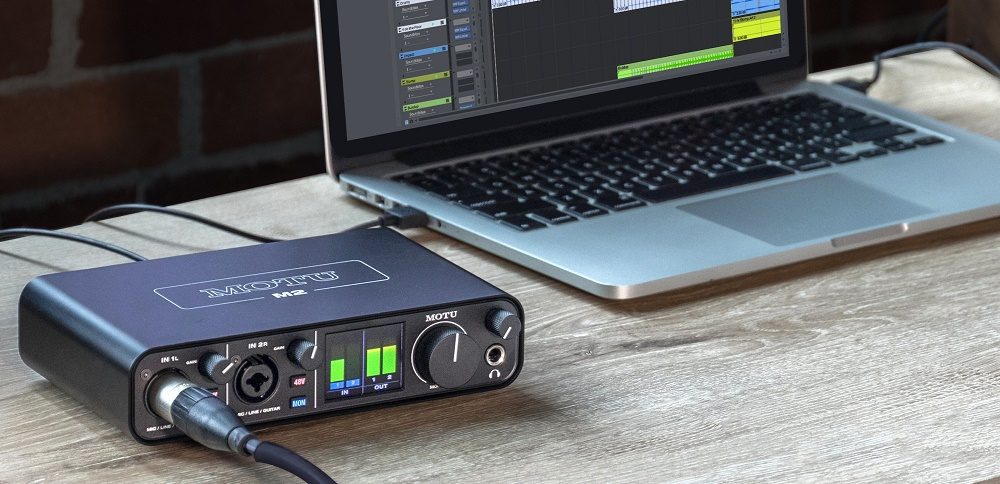 Combo Sound Card MOTU M2 Và Micro AKG P420 Chuyên Nghiệp